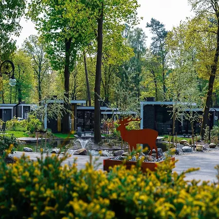 Дом отдыха Bright In Nature Park, Cleaning Included Хундерло